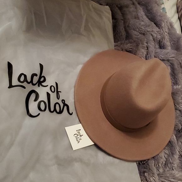 Designer 100% Wool Lack of Color BoHo Hat main image 4